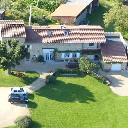Chez Tiane Apartment Saint-Flour-l'Etang